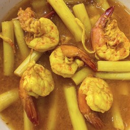 แก้งส้มกุ้งไหลบัว