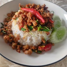 ข้าวกะเพราหมูสับ