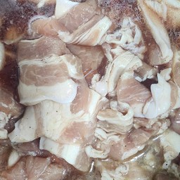 หมูสามชั้นหมักอย่างดี0.5ก.ก.