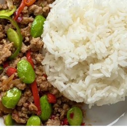 สะตอหมูสับพริกแกงราดข้าว