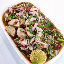 ยำหมูยอน้ำปลาร้านัวๆจ้า