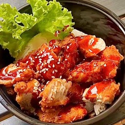 ข้าวไก่ป็อป + ซอส