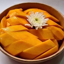 มะม่วงสุกพร้อมทาน (กล่อง 500 ml)