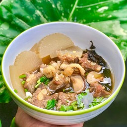 เกาเหลาซี่โครงหมูตุ๋น