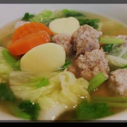 แกงจืดเต้าหู้หมู ไก่
