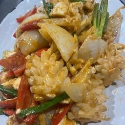 ปลาหมึกผัดไข่เค็ม