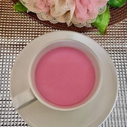นมชมพูร้อน
