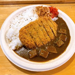 ข้าวแกงกะหรี่ดับเบิ้ลเนื้อ