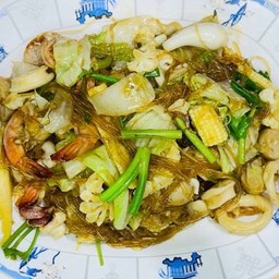 ผัดโป๊ยเซียนทะเล