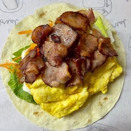 สลัดแรปเบค่อนไข่ข้น