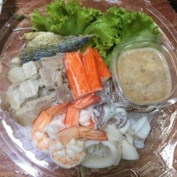 เมี่ยงแซ่บ…ยำจี๊ดจ๊าด หมู่บ้านฉัตรมณี 2