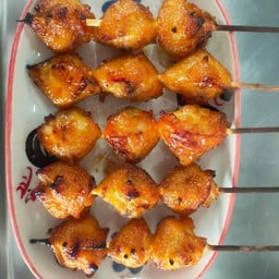 หมูย่างบ้านสามสมุทรเจ้าเก่าแก่