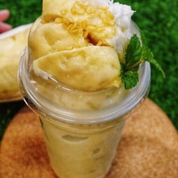 ทุเรียนหมอนทองสดปั่น (นมสด + เนื้อทุเรียนเกรดพรีเมี่ยม)