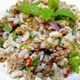 ยำไข่มดแดง