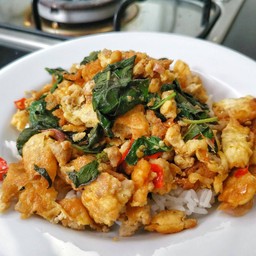 ข้าว+กระเพราไข่เจียวหมูสับ