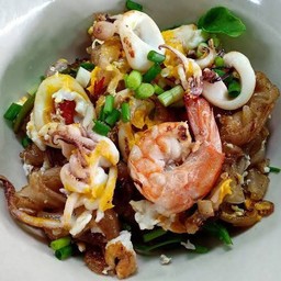 ก๋วยเตี๋ยวคั่วทะเล