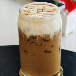 คาราเมลมัคคิอาโต้-เย็น