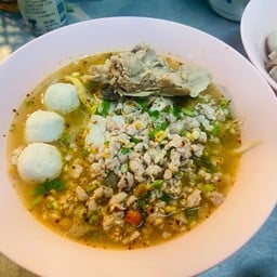 ก๋วยเตี๋ยวต้มยำ