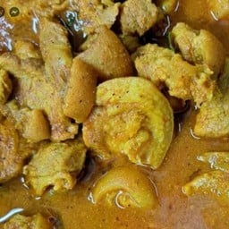 แกงคั่วขาหมูเนื้อล้วน(ไม่ใส่กะทิ)