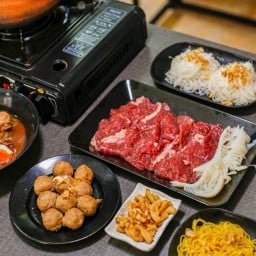 เตี๋ยว ตก หม้อ