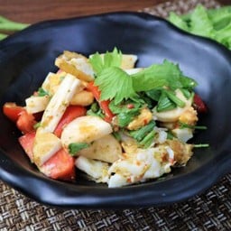 ยำไข่ดาว