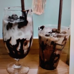 โอวัลตินดิบเย็นนมสด