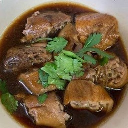 คอเป็ดพะโล้
