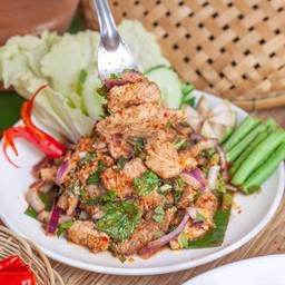 หมูน้ำตก