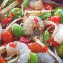 ตำกุ้งสดสะตอ