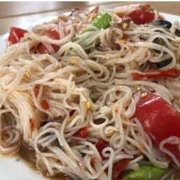 ตำขนมจีน