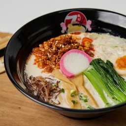 ราเมน ทงคัตสึ ทัมตัม