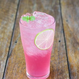 น้ำมะนาวกุหลาบ