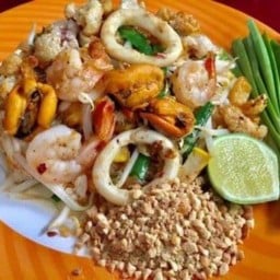 หอยทอด ผัดไทยวีรวรรณHALALfood