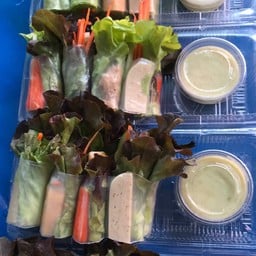 สลัดโรล10 กล่อง  ฟรี 2 กล่อง