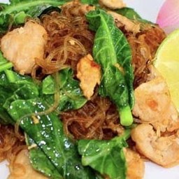 วุ้นเส้นผัดซีอิ๊ว