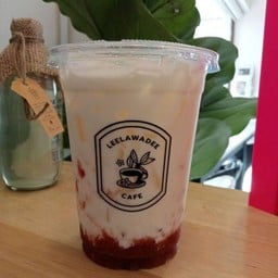 สตรอเบอรี่มิลล์