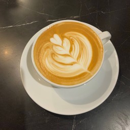 ลาเต้ ร้อน