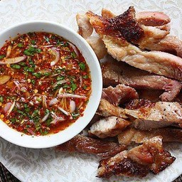 เสือร้องไห้