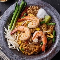 ผัดไทยกุ้งสด