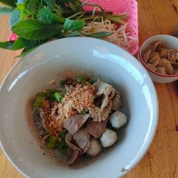 ก๋วยเตี๋ยวหมูแห้ง