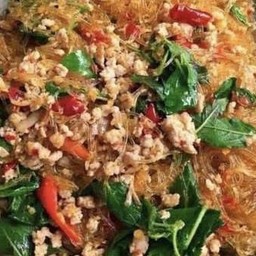 ข้าว-กะเพราวุ้นเส้น