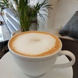 ลาเต้ร้อน