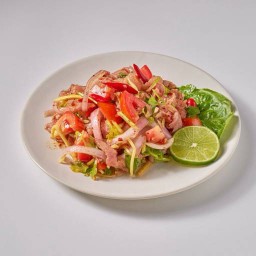 ยำแหนมสด