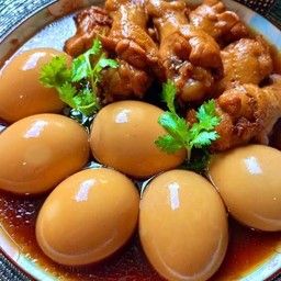 ข้าวเเกงเจ๊ปลารินทอง (derivery) หมู่บ้านรินทอง