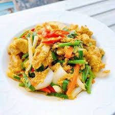 หมูผัดผงกระหรี่