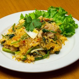 สุกี้แห้งหมู