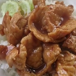 ข้าวหมูซีอิ๋ว