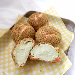 ชูครีมคุกกี้มัทฉะ ลูกใหญ่