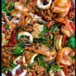 ร้านยำทำหรอย 24/4 ปากซอย24/4