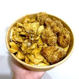 ข้าวชุดไก่คอมโบ(ไก่ซีอิ๊วเเละไก่คาราเกะ)